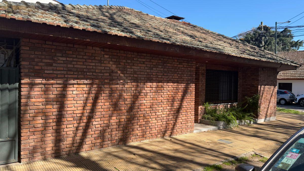 Foto de Casa de 218 m² con 3 habitaciones en venta en Béccar, imagen 5