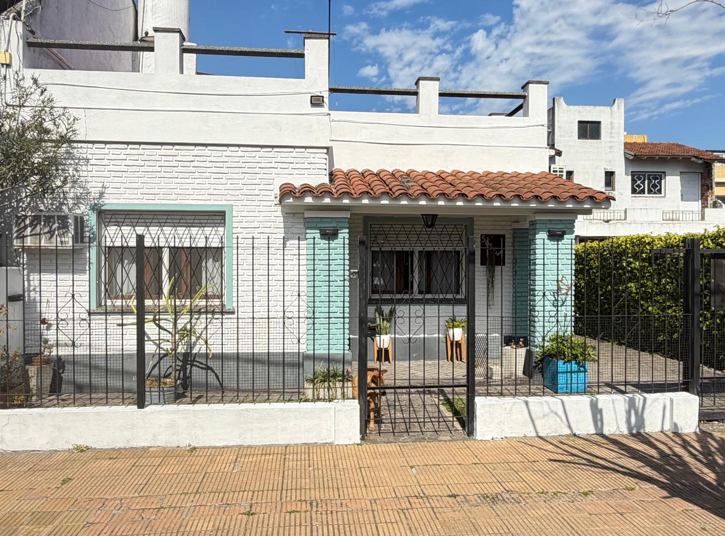 Foto de Casa de 300 m² con 2 habitaciones y posibilidad de construir en terraza, imagen 1