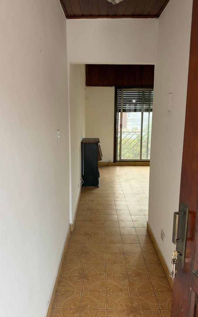Foto de PH de 46 m² cubiertos más terraza con 1 dormitorio en alquiler en Villa, imagen 2