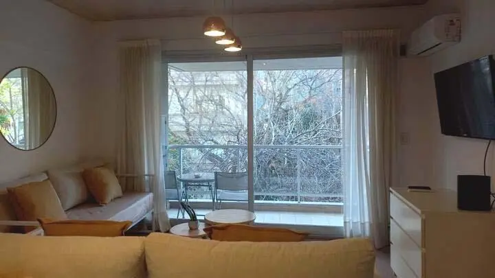 Departamento con balcòn y parrilla en Palermo Hollywood 3