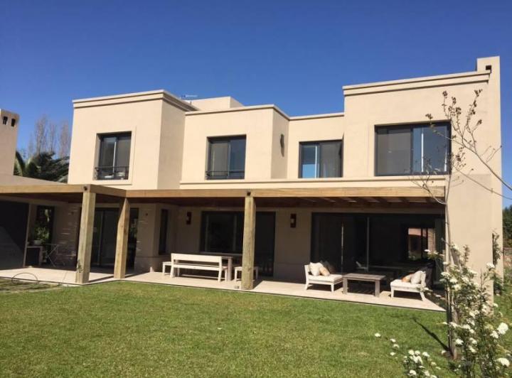 CONQUIPROPIEDADES - Alquiler DE VERANO - Laguna Del Sol 1