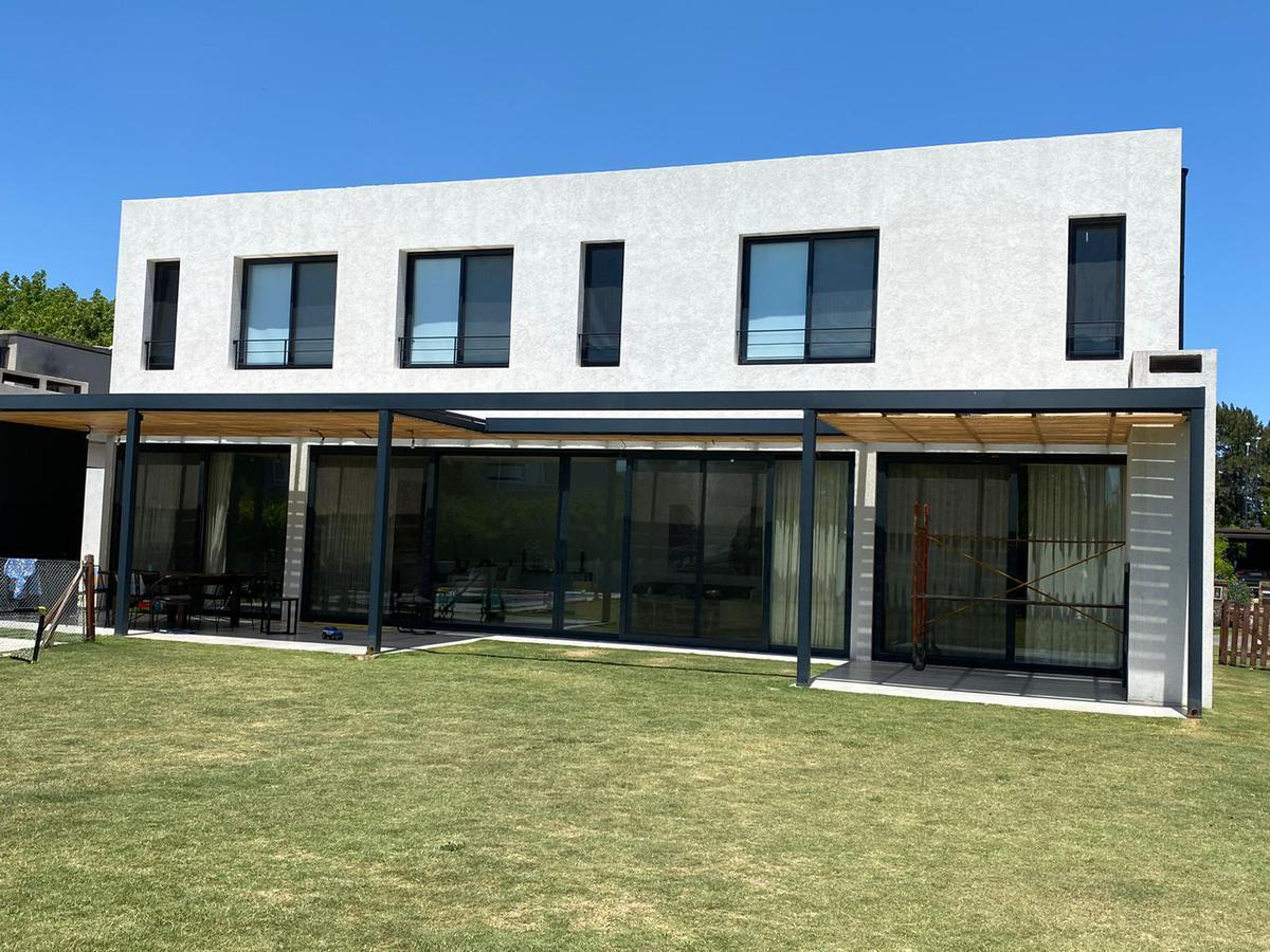conquipropiedades - alquiler de verano - Casa - Laguna Del Sol