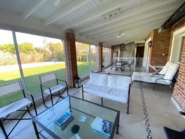CONQUIPROPIEDADES - CASA AMOBLADA - Talar Del Lago I 2