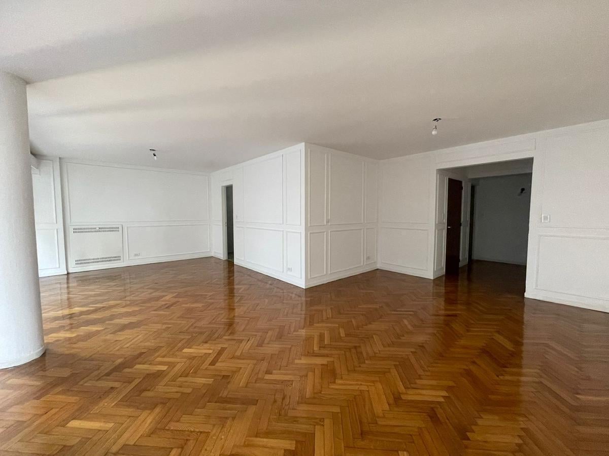 Departamento - Recoleta - EN VENTA - AYACUCHO Y POSADAS