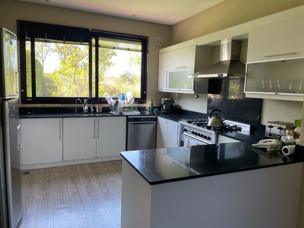 Foto de CONQUIPROPIEDADES - VENTA - Casa en Laguna Del Sol - EN EXCLUSIVIDAD!!!!, imagen 4