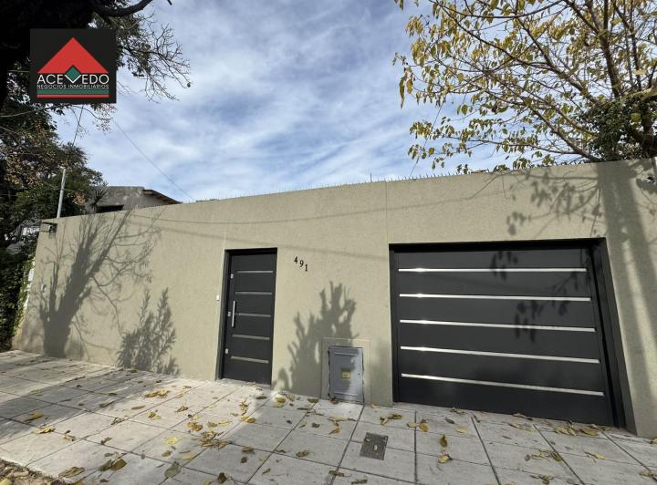 Casa 4 ambientes en Murature al 400