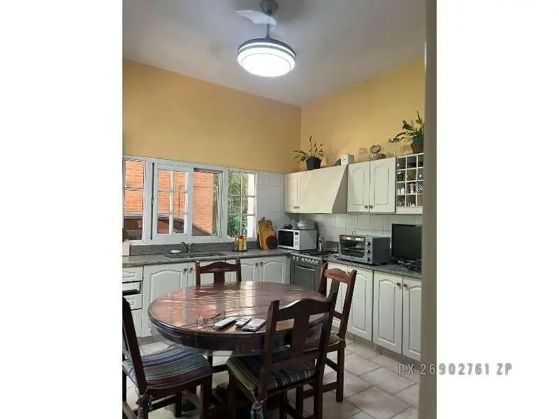 Barrio cerrado El Viejo Vivero - Casa Venta USD 340.000 4