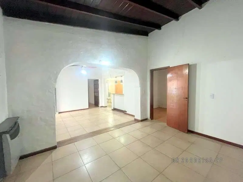 Malvinas Argentinas - Casa Venta USD 75.000 2