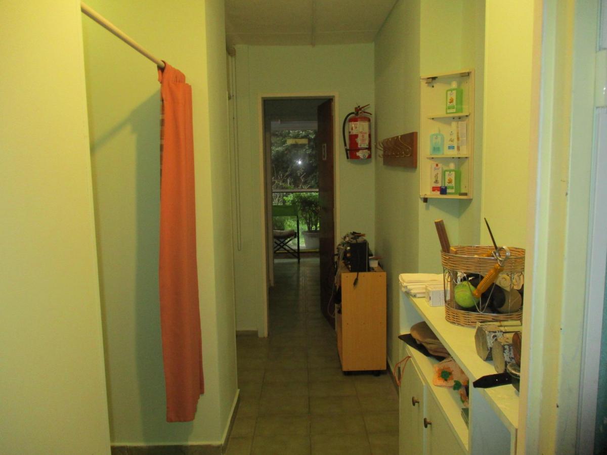 Foto de Excelente Oficina/consultorio c/coch. sobre Av Maipu al 1800-Vte Lopez, imagen 2