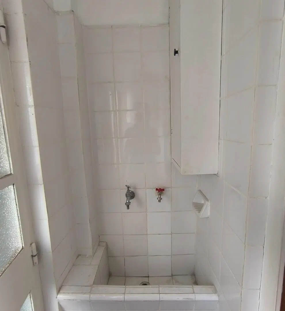 Lindísimo departamento, con balcón y vista panorámica. 8