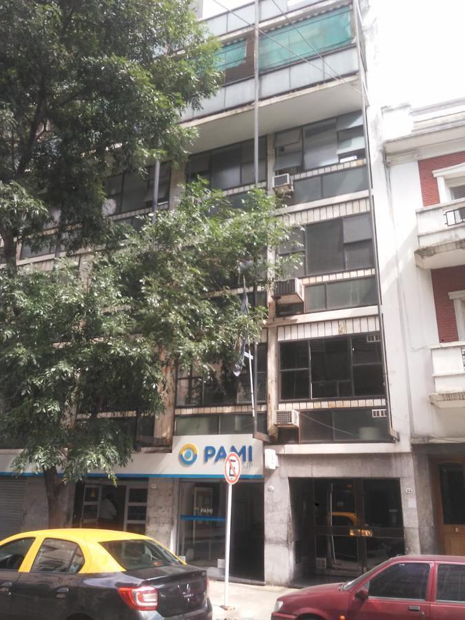 Foto de DEPARTAMENTO DE 2 AMBIENTES CONTRAFRENTE, MUY LUMINOSO., imagen 1