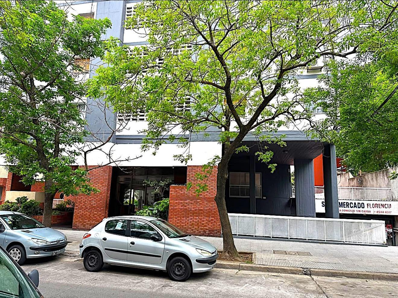 Foto de Núñez 4 ambientes en venta cochera y vista a verde!!, imagen 2