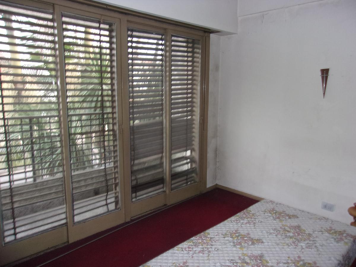 Casa en Lomas con Parque, Quincho y Pileta 5