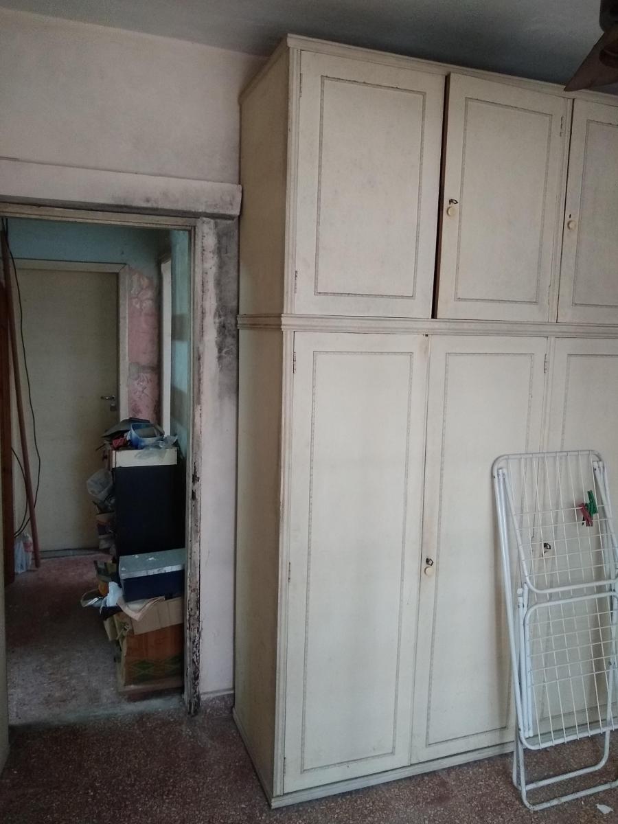 CASA CON GALPON