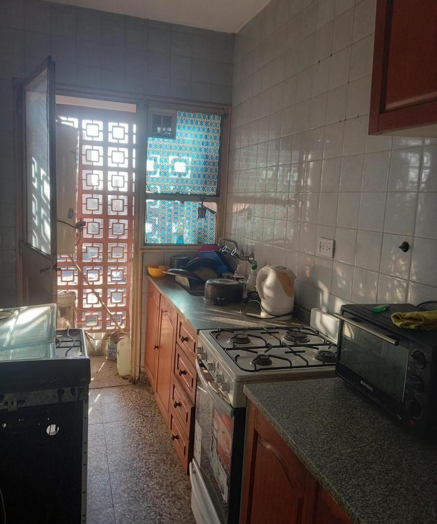 Foto de DEPARTAMENTO SOBRE AVENIDA EN ALQUILER, imagen 4