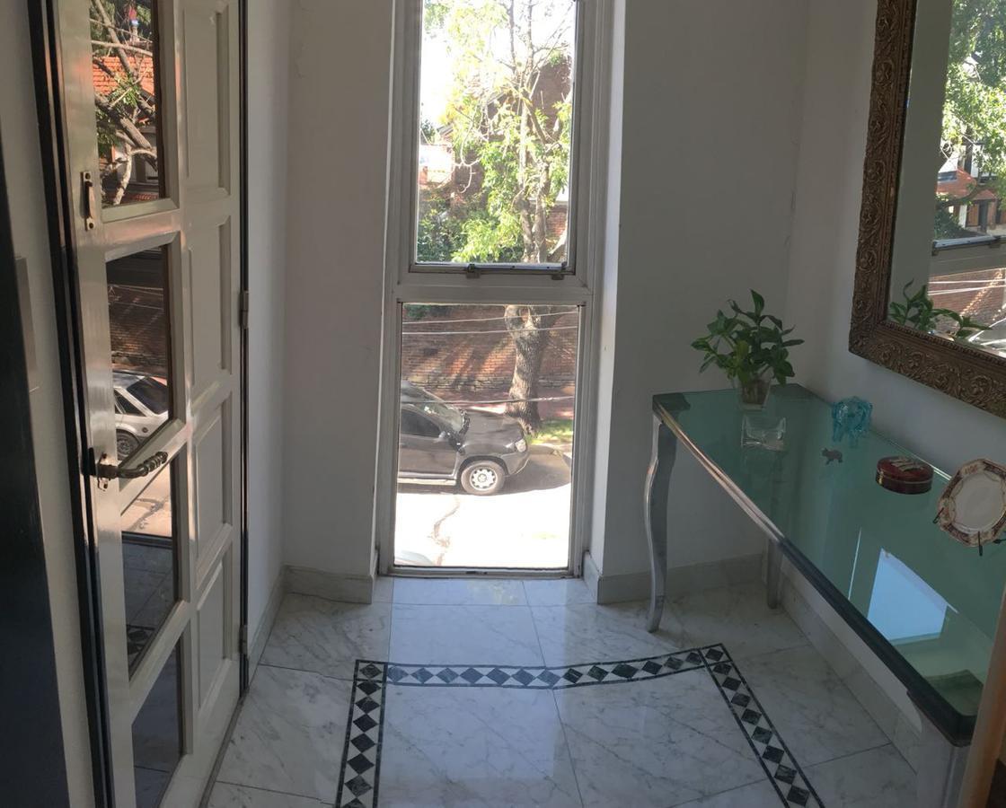 Foto de Venta departamento de 4 ambientes con cochera, en La Lucila, imagen 4
