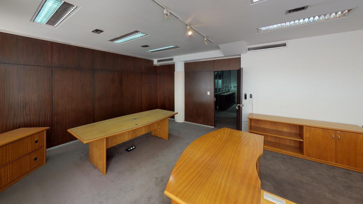 Foto de Venta y alquiler de local comercial con oficinas en microcentro CABA, imagen 4