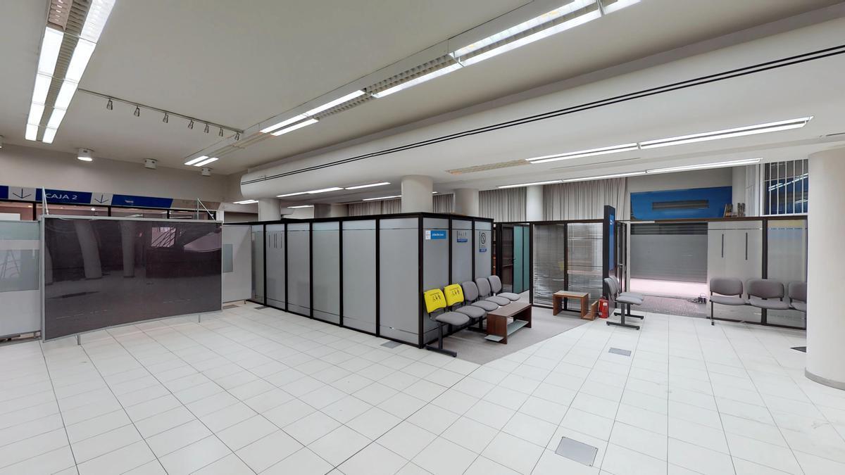 Foto de Venta y alquiler de local comercial con oficinas en microcentro CABA, imagen 5