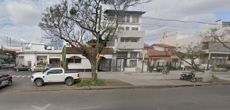 Venta en Nuñez. Edificio en Block, 3 Niveles: 2