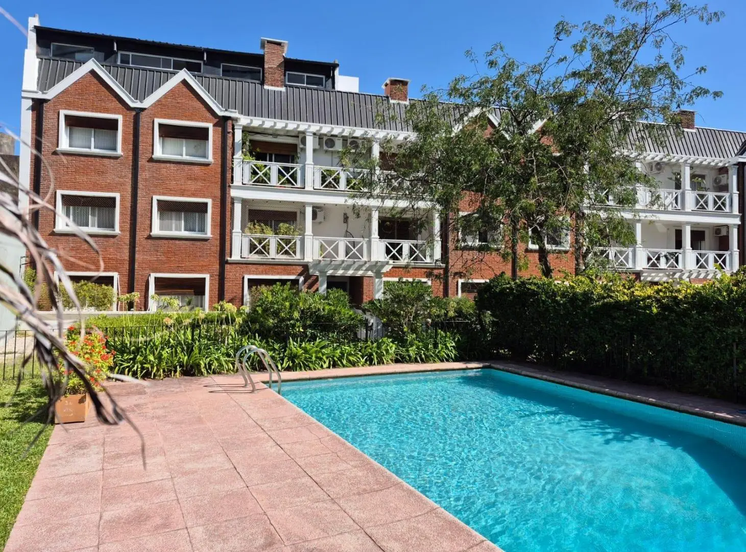 Departamento Venta "San Isidro Plaza" 3 ambientes con cochera centro de San Isidro 5