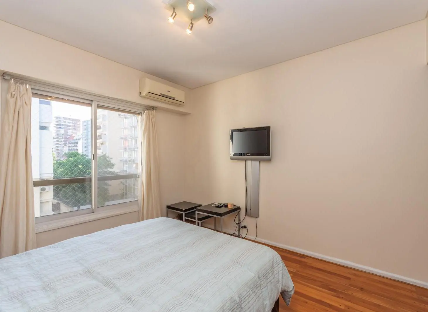 Departamento 4 ambientes en venta en Palermo 2