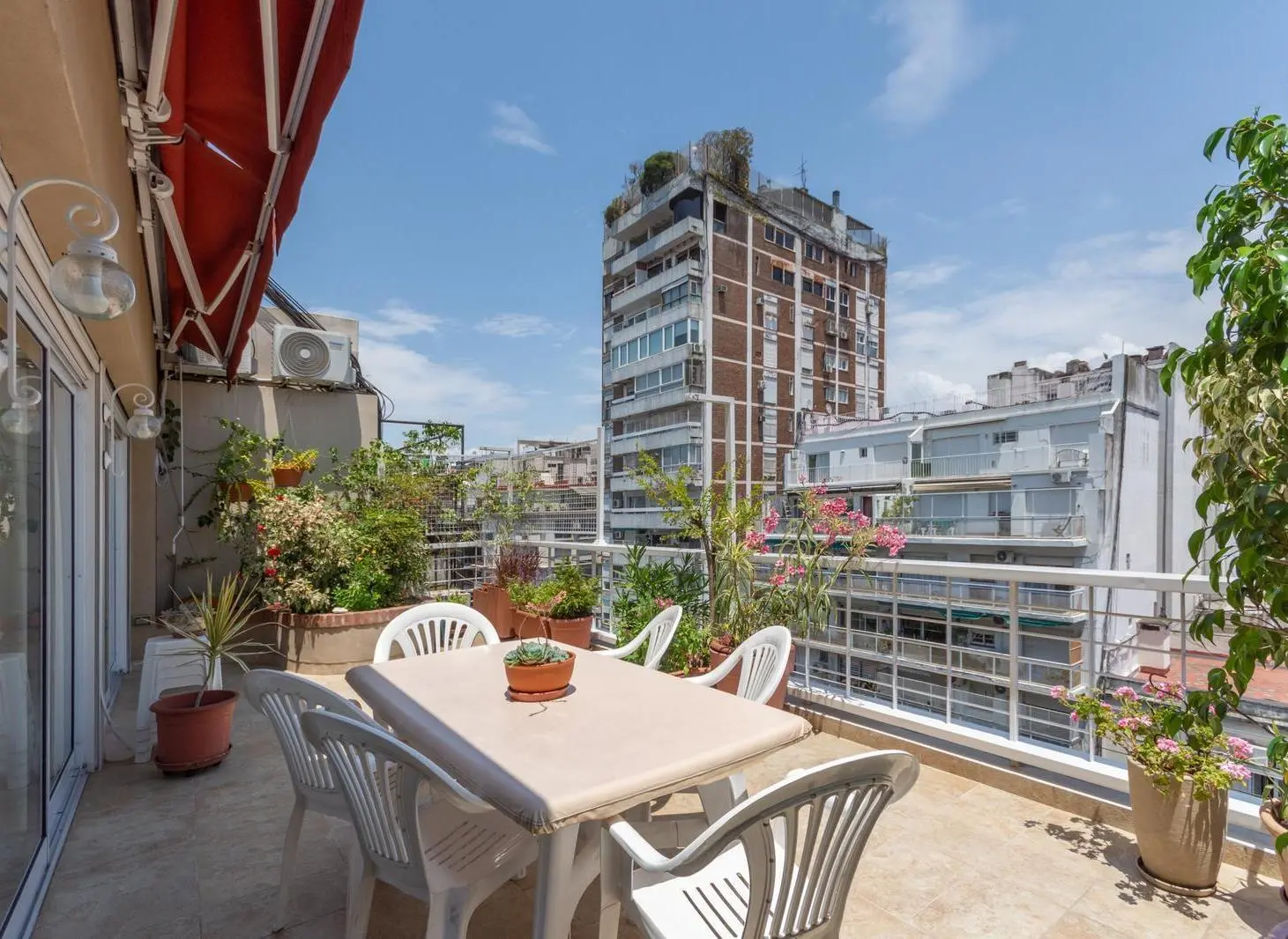 Venta de departamento 4 ambientes en Recoleta 3