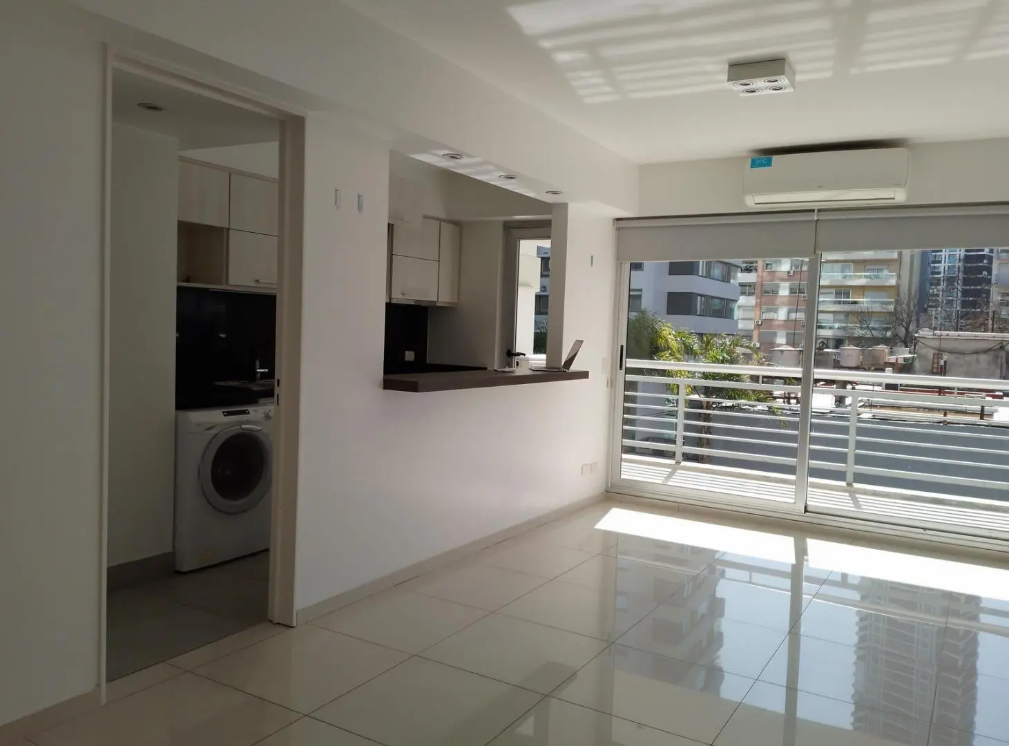Departamento en venta Las Cañitas, 2 ambientes con cochera, pileta. 4
