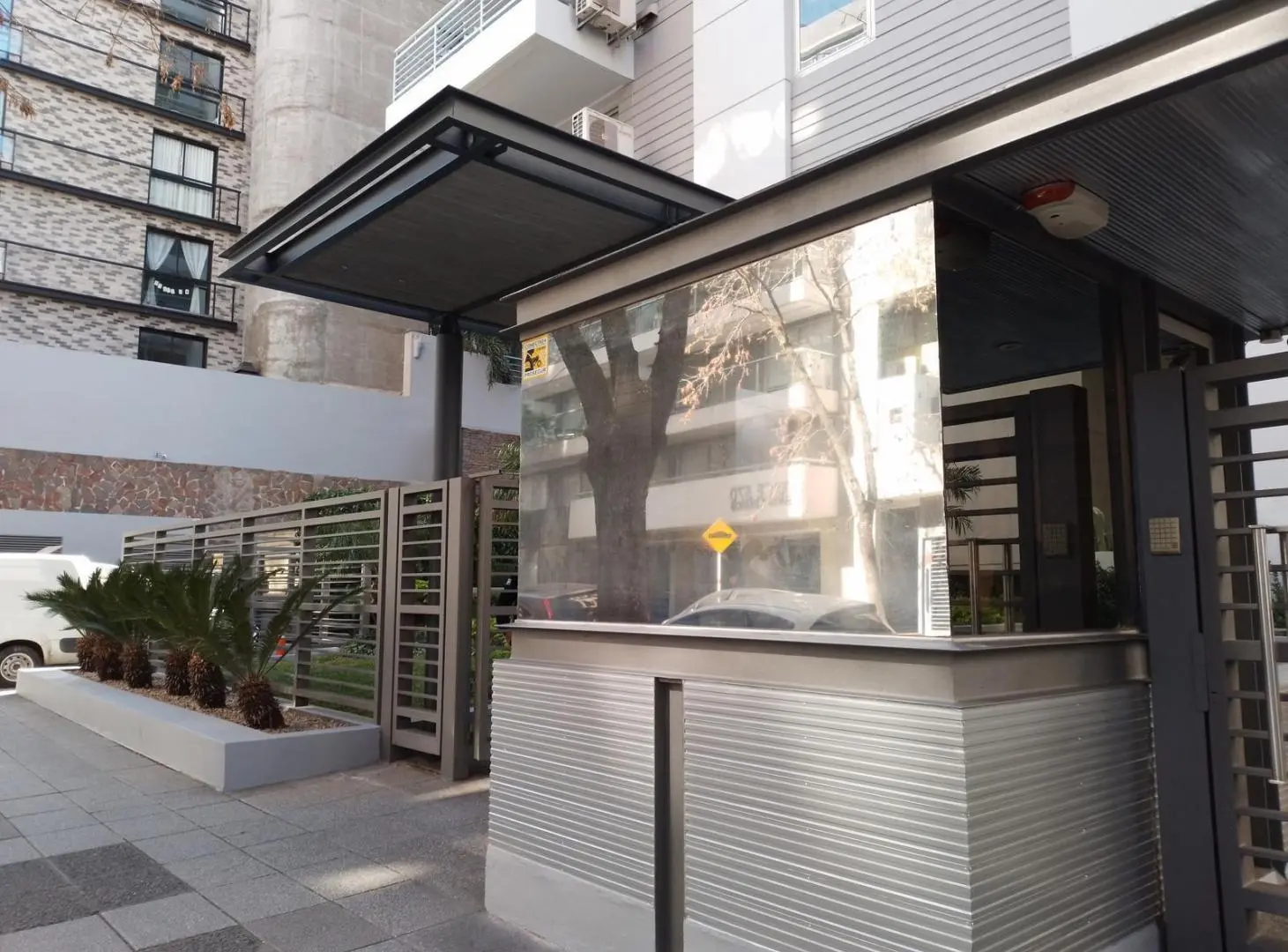 Departamento en venta Las Cañitas, 2 ambientes con cochera, pileta. 3