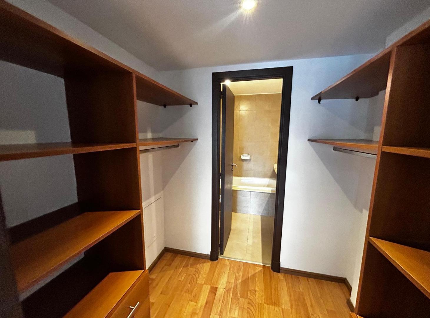 Foto de Departamento en venta en Martínez, de 2 ambientes, cochera, baulera., imagen 5