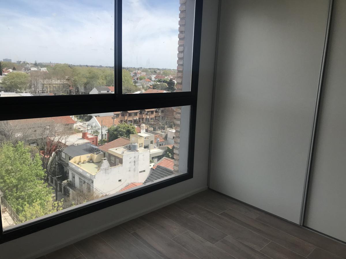 Departamento en venta 2 ambientes con cochera y baulera. Vistas panorámicas. Olivos