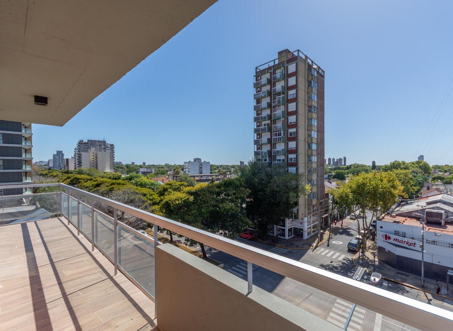 Departamento en venta 2 ambientes con cochera y baulera. Vistas panorámicas. Olivos