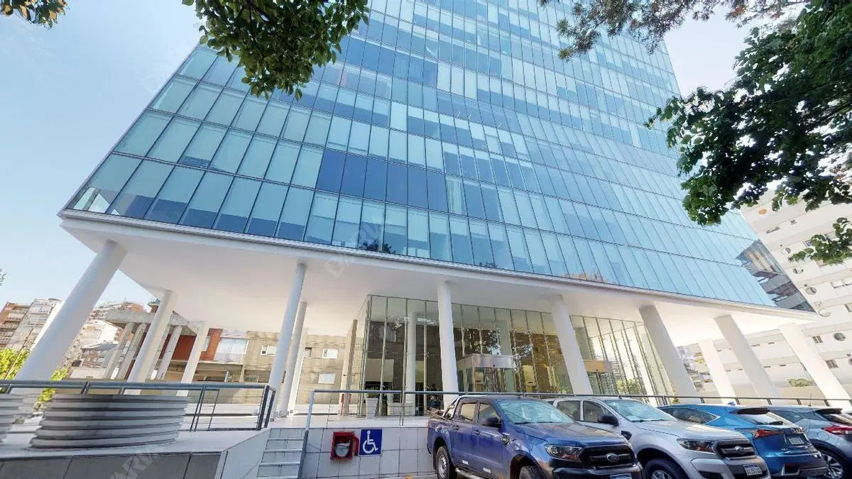 Oficina en alquiler en Puerto de Olivos, Vicente López 3