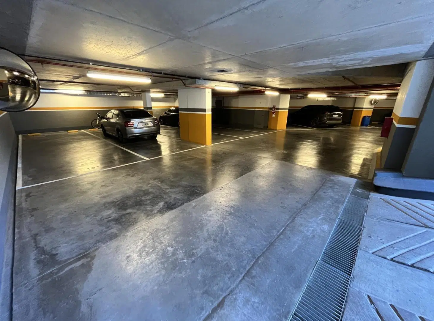 Venta departamento 4 ambientes en La Lucila con vista al río 5