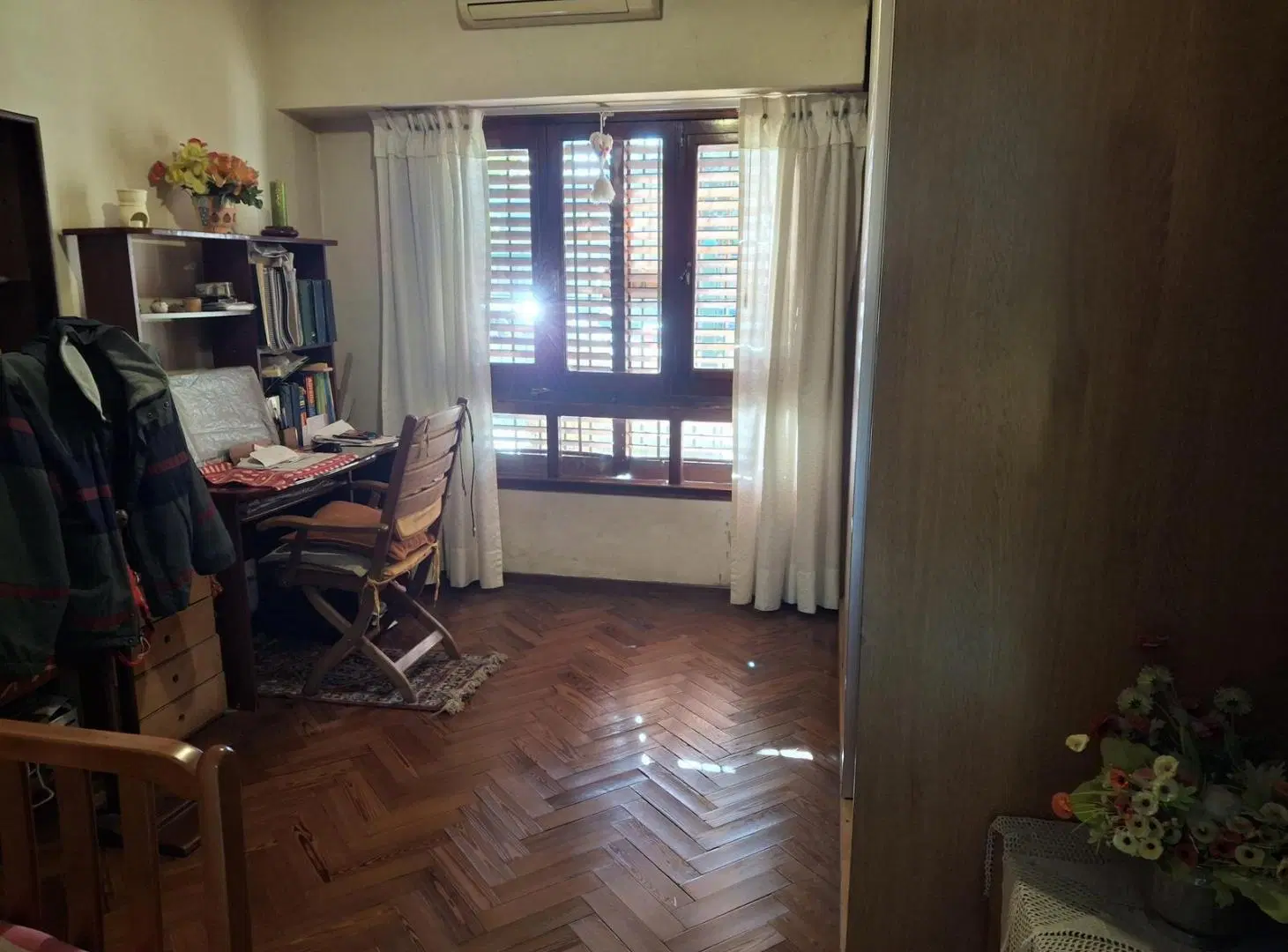 Casa en venta en Olivos, en una planta, sobre lote de 500 M2. 4