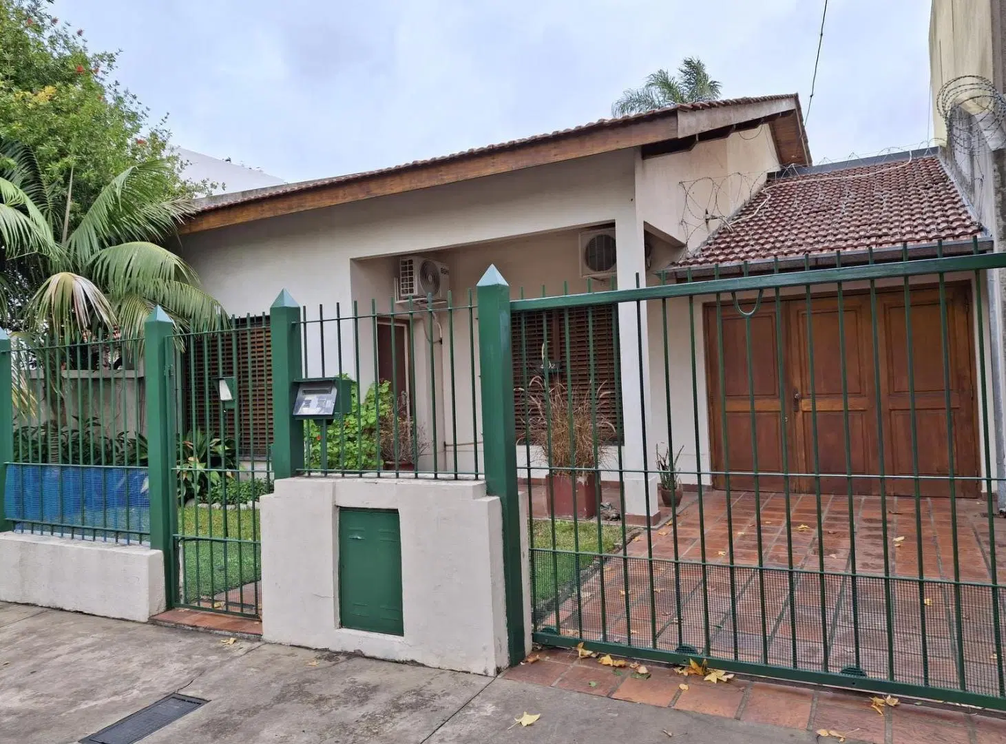 Casa en venta en Olivos, en una planta, sobre lote de 500 M2. 5