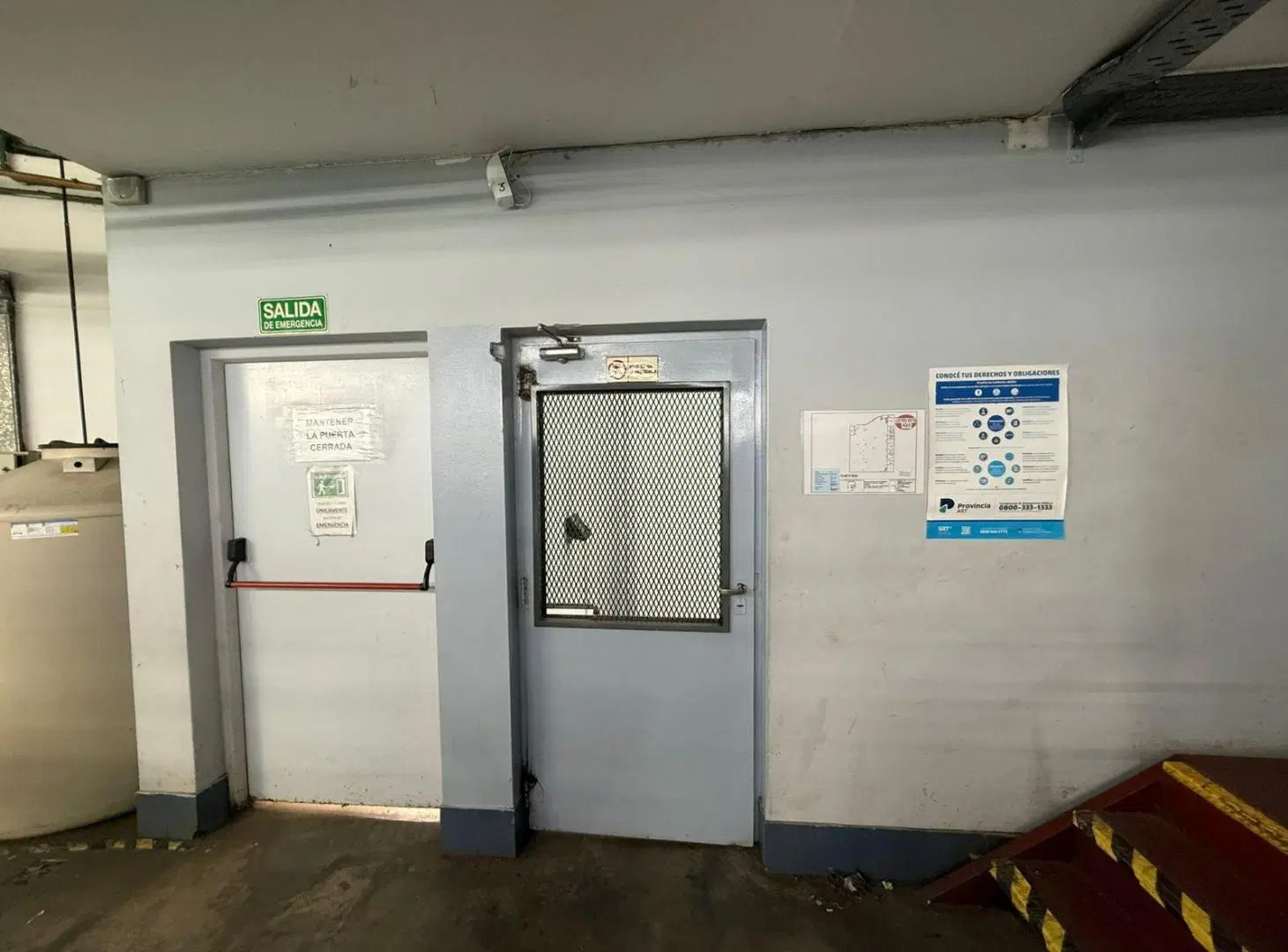 Depósito en venta, Zona Industrial de Vicente Lopez. 3