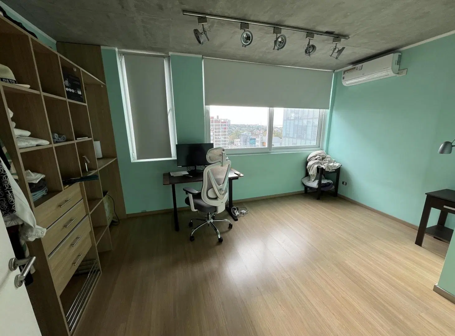 Departamento en venta en Olivos, 3 ambientes, zona puerto, cochera, amenities. 4