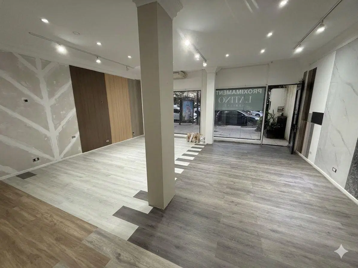 Venta local comercial sobre Avenida Libertador en San Isidro 2