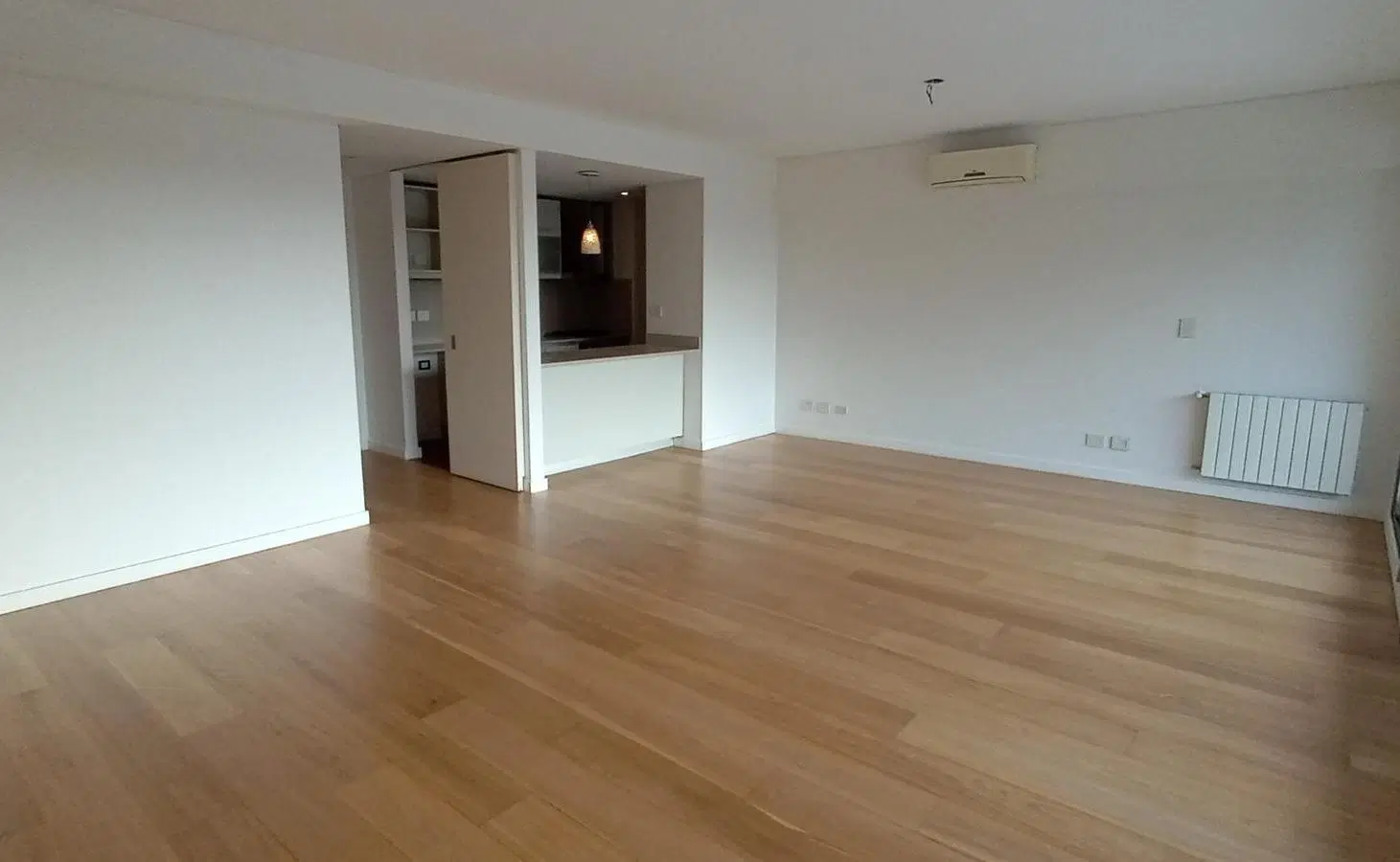 Excelente 3 ambientes c/ balcón terraza y cochera fija, seguridad 24 horas, Full amenities ! 5
