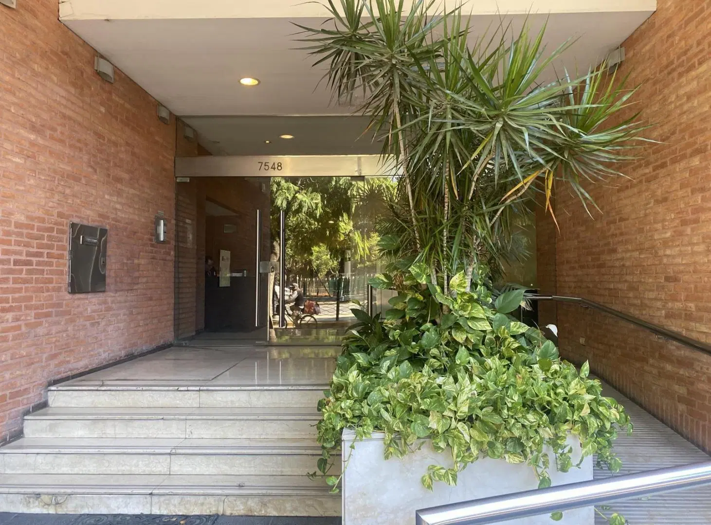 Departamento 4 ambientes en venta en Núñez 4
