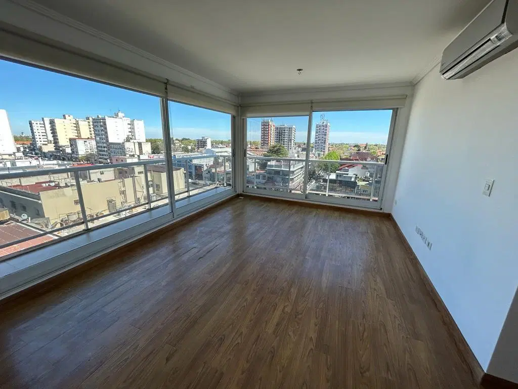 Venta departamento de 3 ambientes con cochera y amenities en Martinez 3
