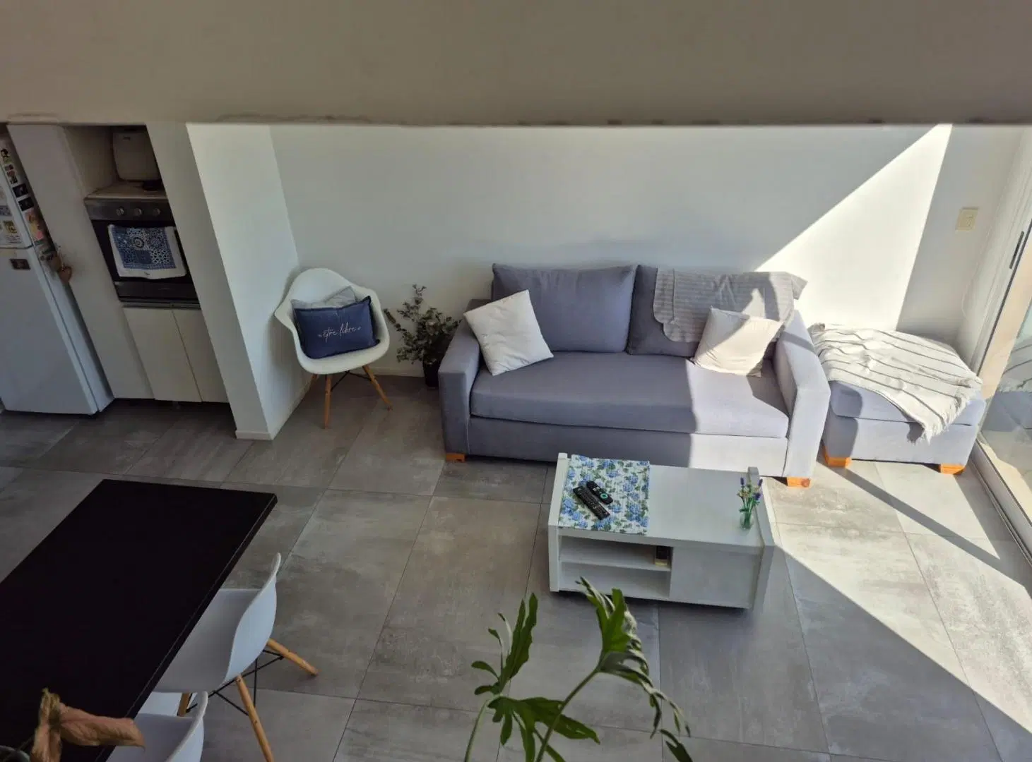 Departamento 3 AMBIENTES c/cochera en Olivos-Maipu/Uzal 2
