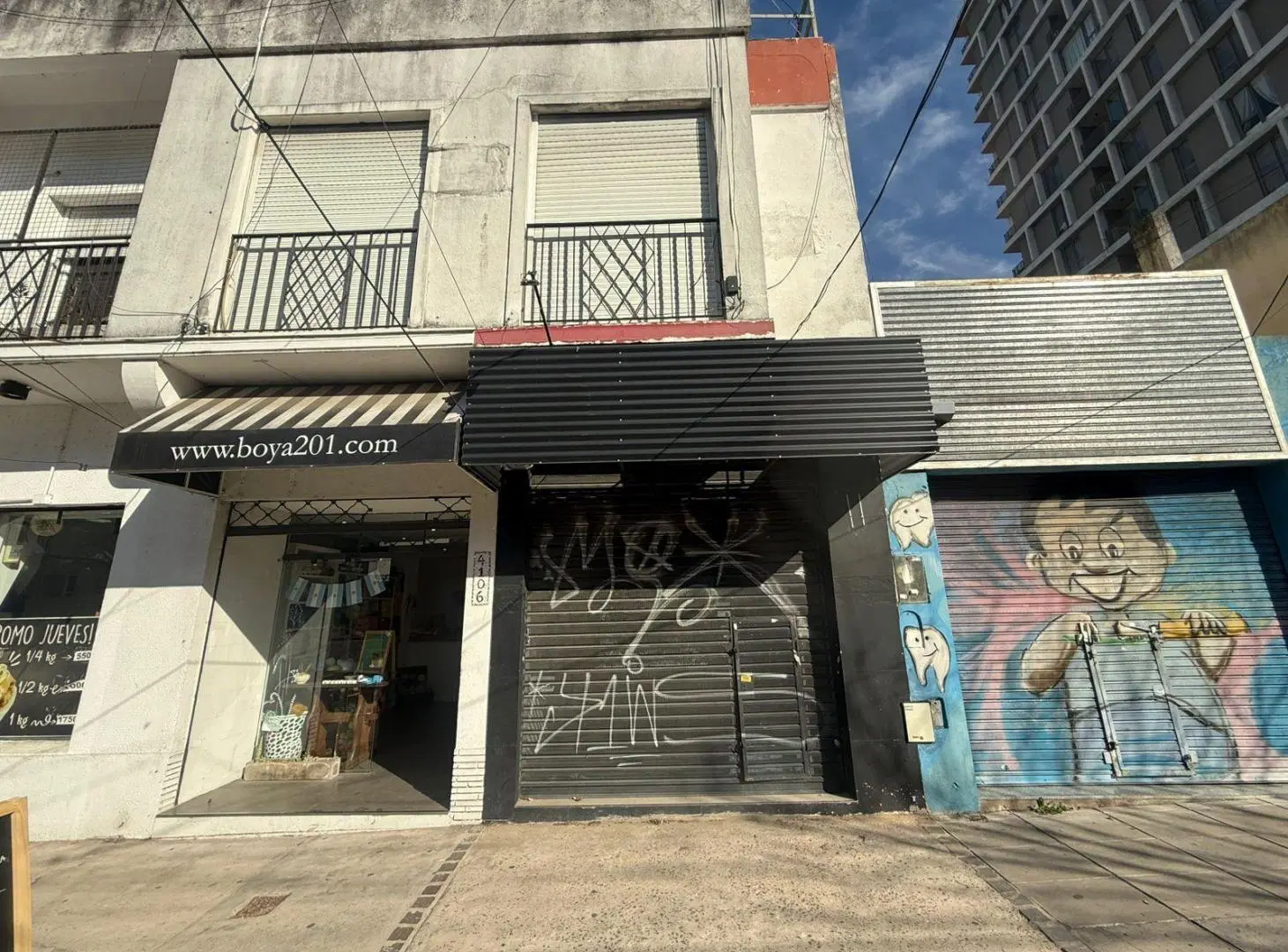 Local en La Lucila 2