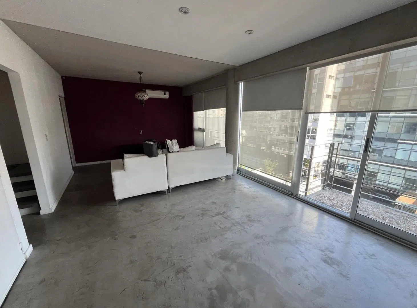 Departamento en venta en Olivos, zona puerto con cochera, pileta, parrilla. 2