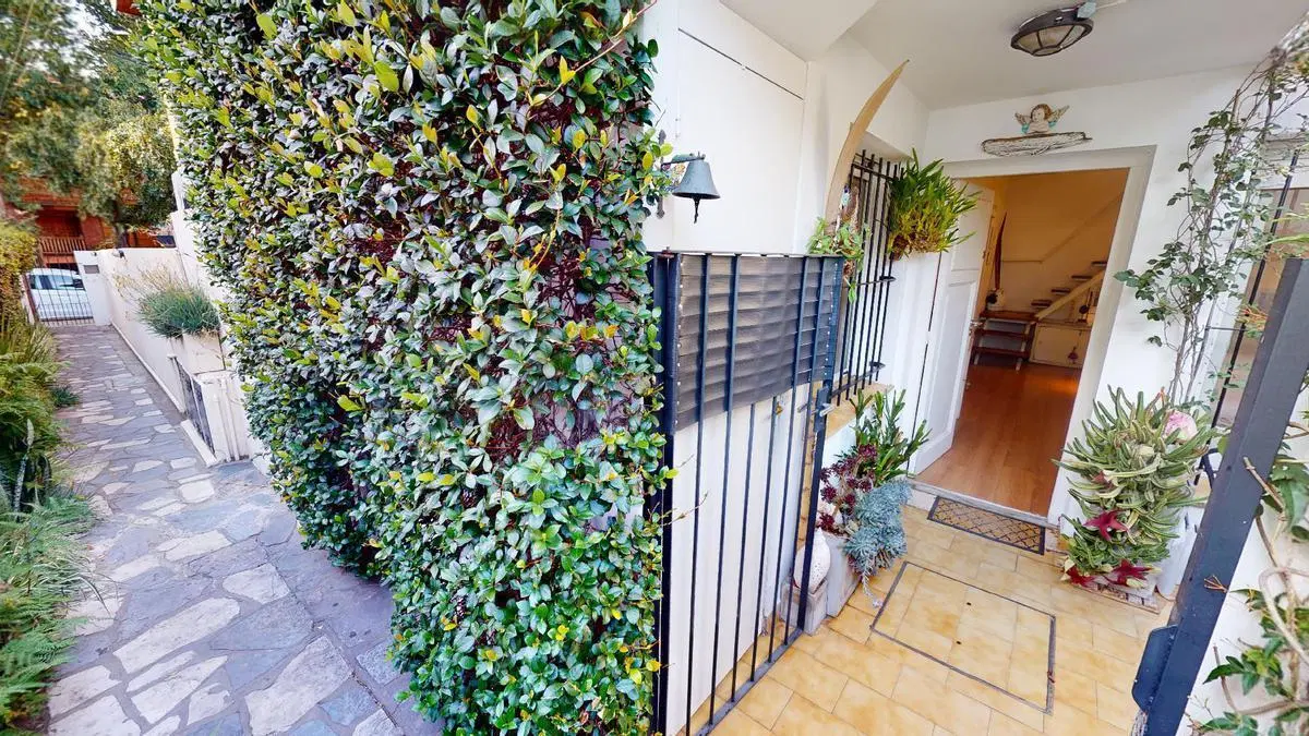 Casa en venta, 3 ambientes, en Martínez, a metros de Av. Santa Fe 4