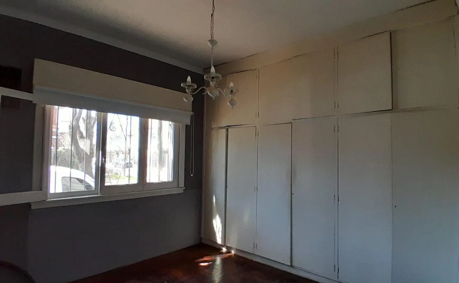 Casa en venta en Olivos, a reciclar. 1