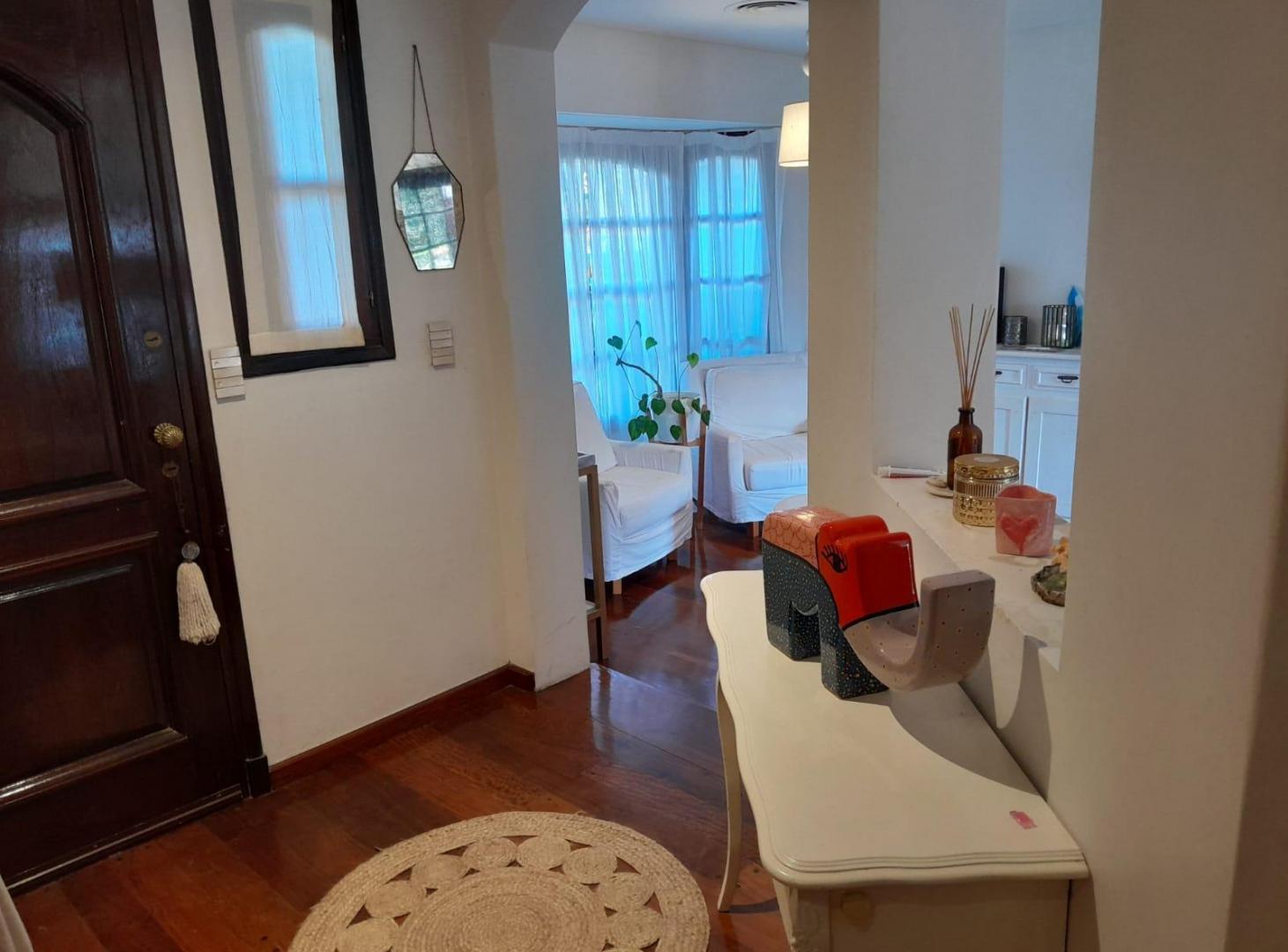 Foto de Espectacular Casa en la Zona Más Exclusiva de Olivos – 4 Dormitorios, imagen 3