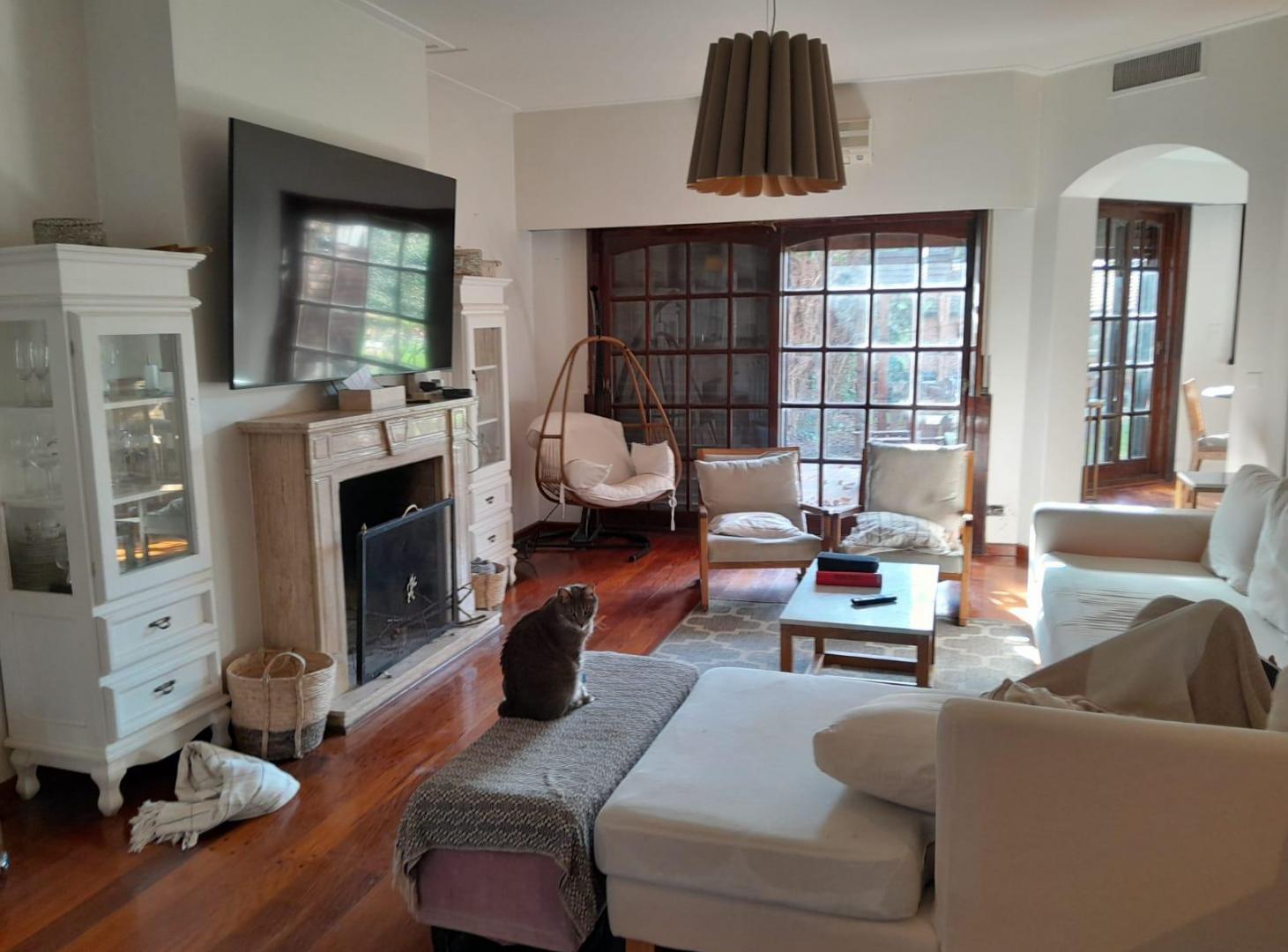 Foto de Espectacular Casa en la Zona Más Exclusiva de Olivos – 4 Dormitorios, imagen 2