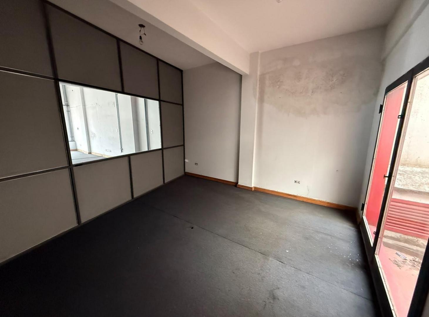 Foto de Local en venta V.Lopez-Vias/Rio, imagen 3