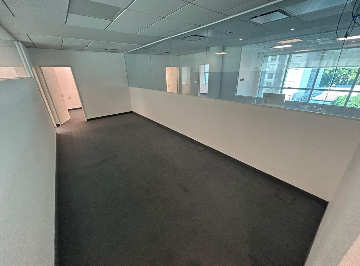 Foto de Oficina en venta y alquiler Olivos, imagen 4